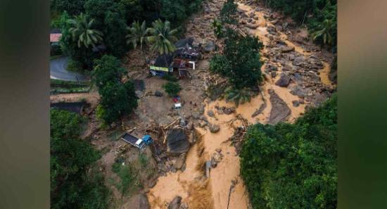 ආපදා නිසා සිදුව ඇති බරපතල නායයෑම් ගණන 215ක්